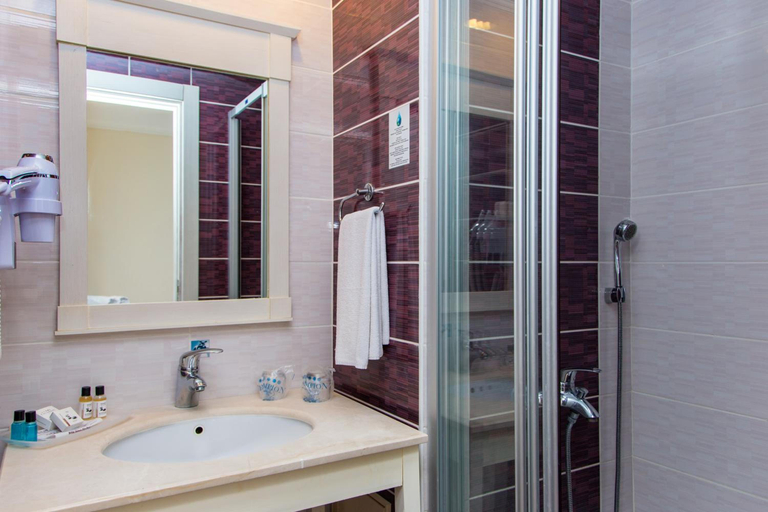 Bathroom 4, Champion Holiday Village, Kemer