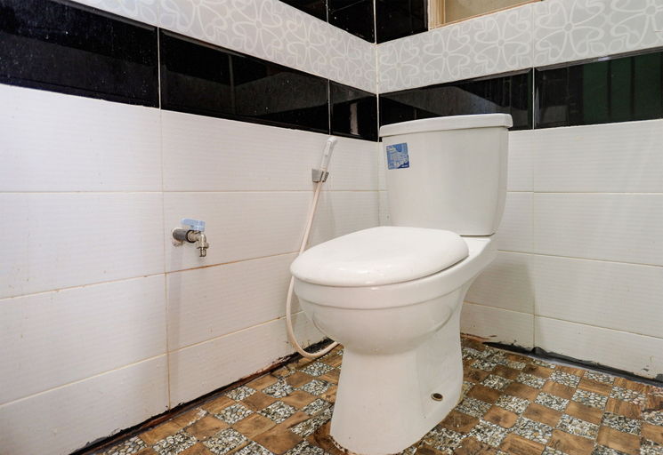 Bathroom 3, Hotel O Penginapan Pelangi, Batam