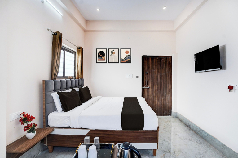 Room 4, Collection O Salori, Kaushambi