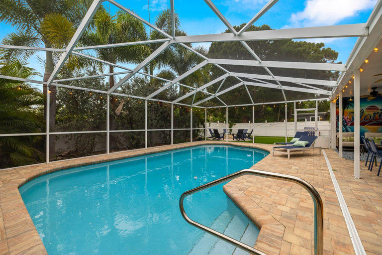 Room 5, Epic Indoor Slide Pool Hot Tub Mini Golf Fire Pit, Pinellas