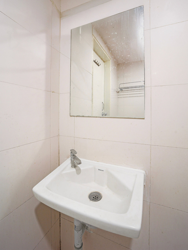 Bathroom 5, Rani Kamlapati Railway Station, Bhopal