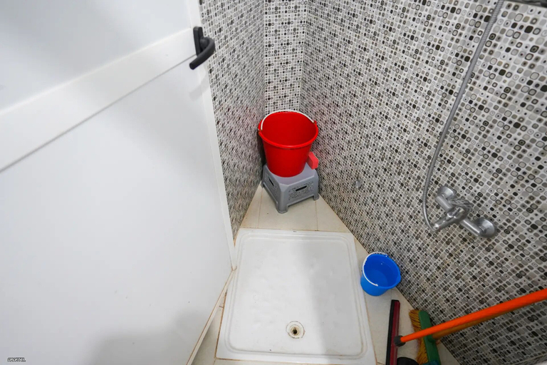 Bathroom 2, Charming 1-bedroom Apartment With City View in Martil, Tétouan