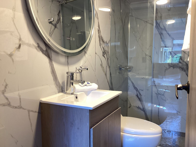 Bathroom 5, Paramount Hotel, Santafé de Bogotá