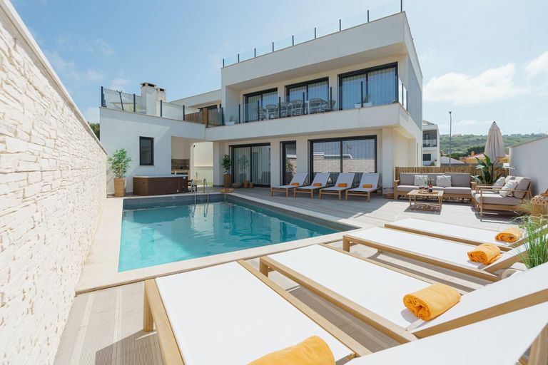 Sport & Beauty 2, Beach Villa with ocean view, Lourinhã