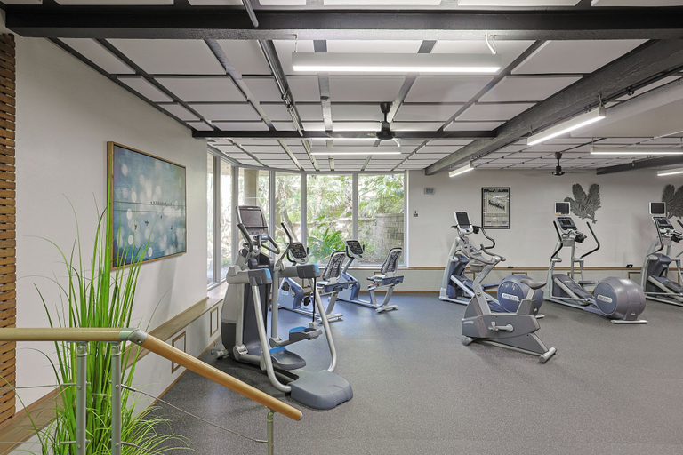 Fitness facility 4, Enjoy Beautiful Views in This New One Bedroom Unit, San Diego