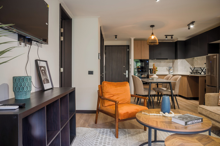 Interior, Modern 2BR Providencia Oasis with Pool, Cordillera