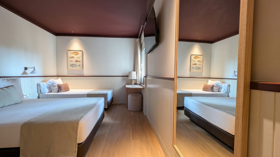 Bedroom 5, Hotel Medium Montecarlo, Girona