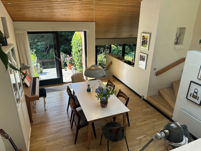 Dining room 2, Architect House With hot tub and Deck in a Secluded Spot, Hillerød