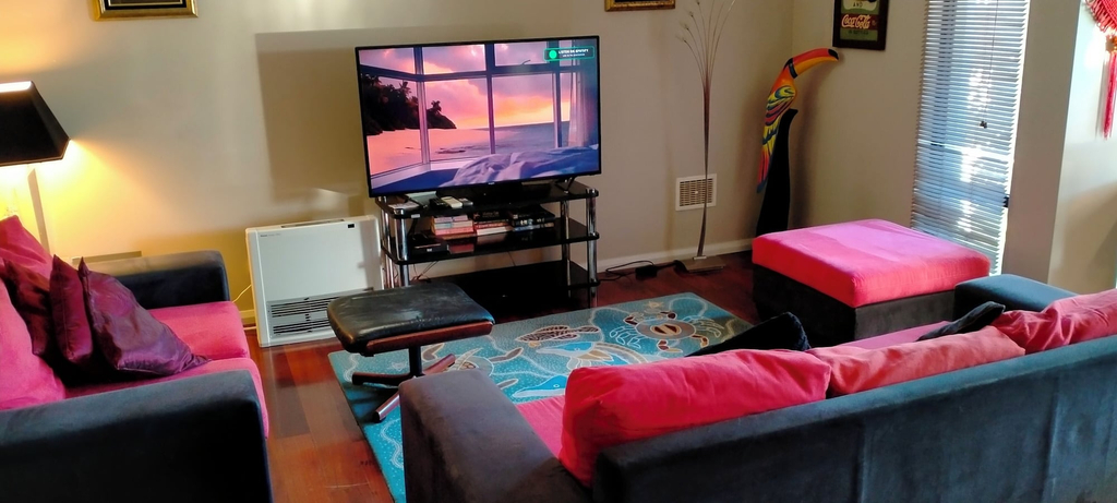 Living room 3, Cozy 3-bed Townhouse in Palmyra - Perfect for Families, Melville