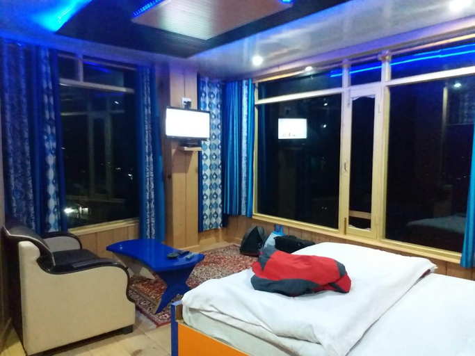 Bedroom, Vijay Mount View, Pithoragarh