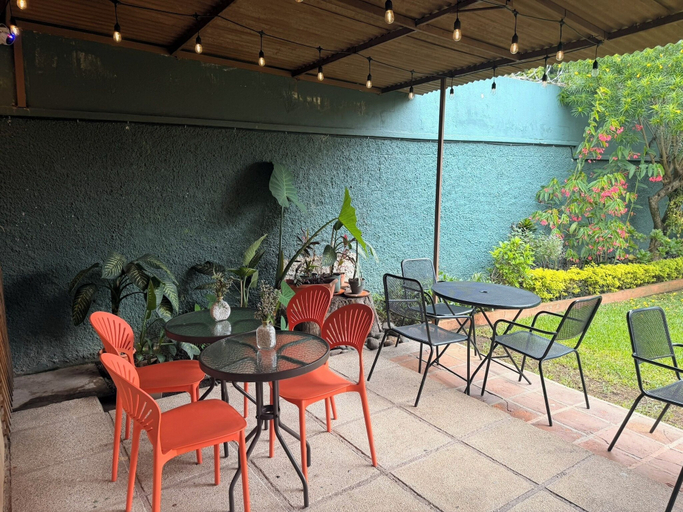 Food & Drinks, Inari Guatemala, ZONA 13