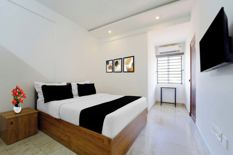 Room 5, Super Collection O Malabar Botanical, Kozhikode