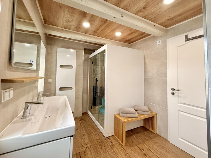 Bathroom 3, Naturhotel Gasthof Bärenfels, Sächsische Schweiz-Osterzgebirge
