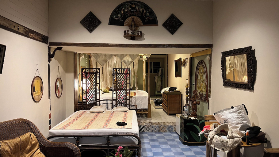 Room 5, baansikhao yanui, Phuket Island