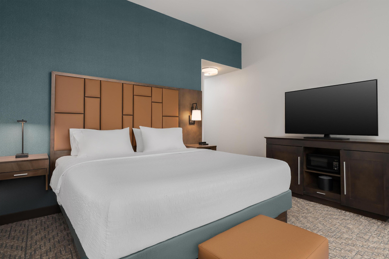 Bedroom 3, Hampton Inn & Suites Memphis Germantown, Shelby