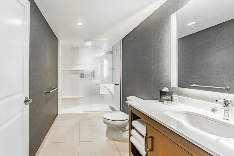 Bathroom 3, Residence Inn by Marriott Calgary South, Division No. 6