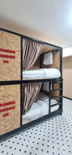 Room 5, Sleep On The Clouds, Phuket Island