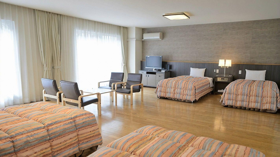 Bedroom 2, Yuki Lodge, Hiroshima
