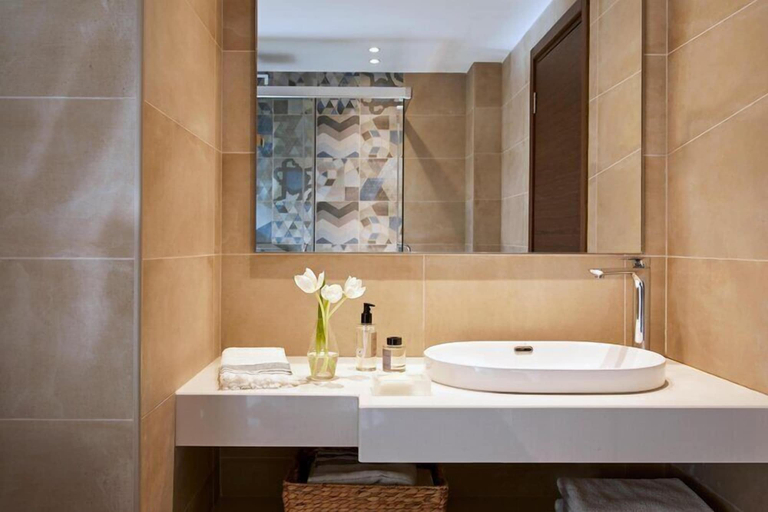 Bathroom 5, Potidea Palace Hotel - All inclusive, Central Macedonia