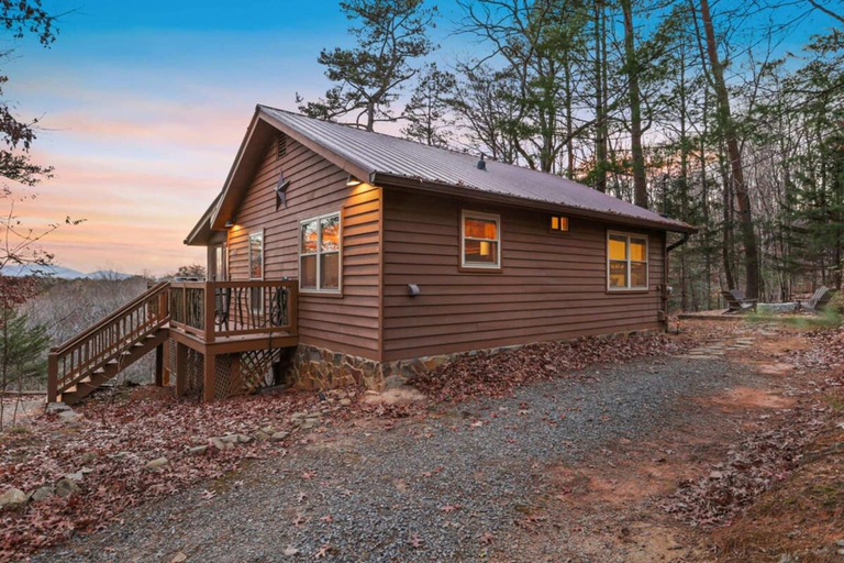 Room 4, Mountain Views Hot Tub Fire Pit BBQ, Gilmer