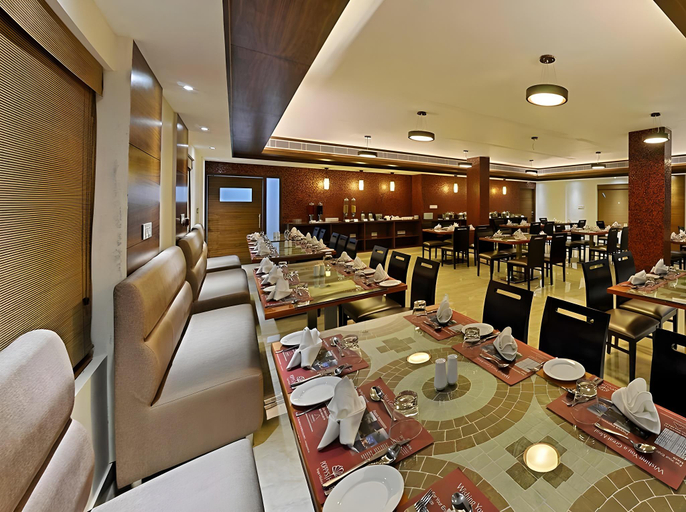 Food & Drinks 4, Poppys Anukula Residency, Vellore
