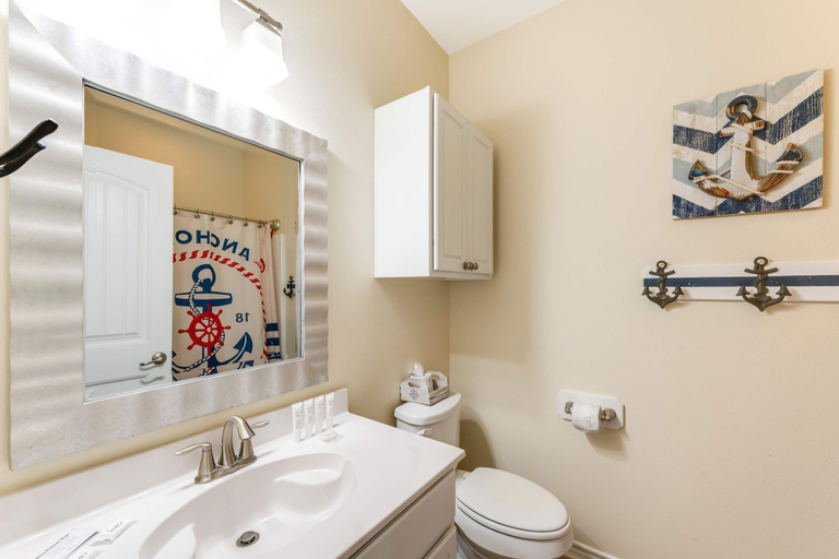 Room 5, Walk to Beach Private Hot Tub Pool Dog Friendly, Nueces