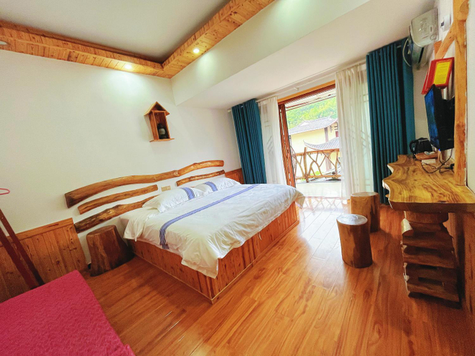 Bedroom 3, Yuping Inn, Zhangjiajie