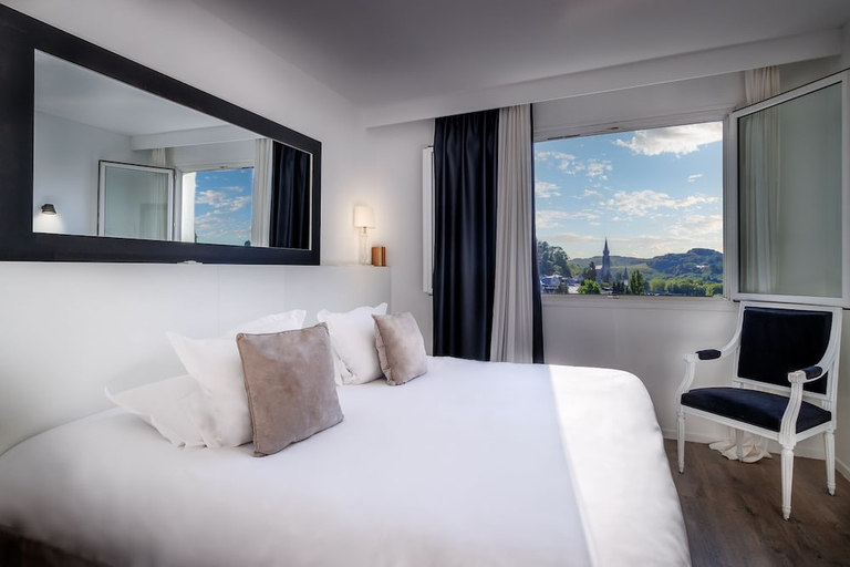 Bedroom 3, Belfry & Spa by Ligne St Barth, Hautes-Pyrénées