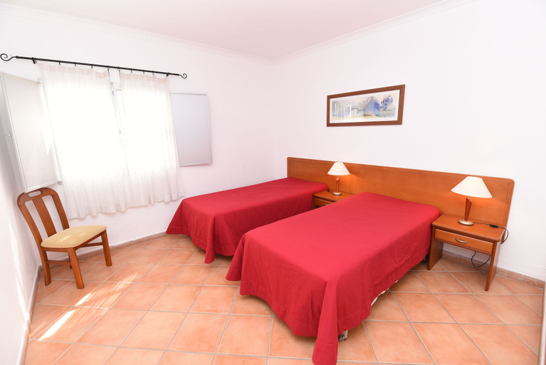 Bedroom 2, MONTE DOS AVOS VILLAGE, Alcoutim