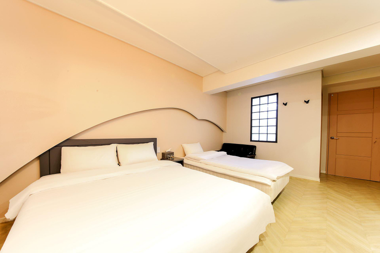 Bedroom 3, Jeonju Deokjindong MOMENT 708, Jeonju