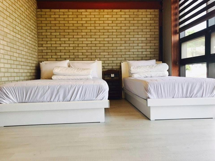 Bedroom 3, White Windmill Guesthouse, Muan