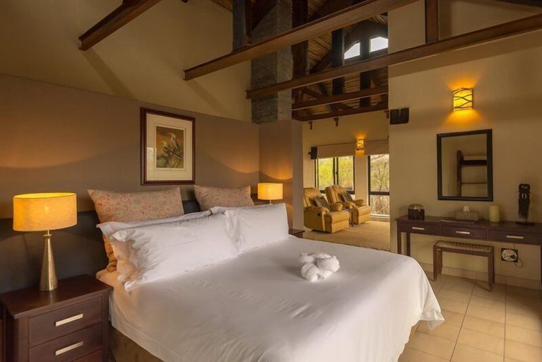Bedroom 4, Baobab Ridge Private Lodge, Ehlanzeni