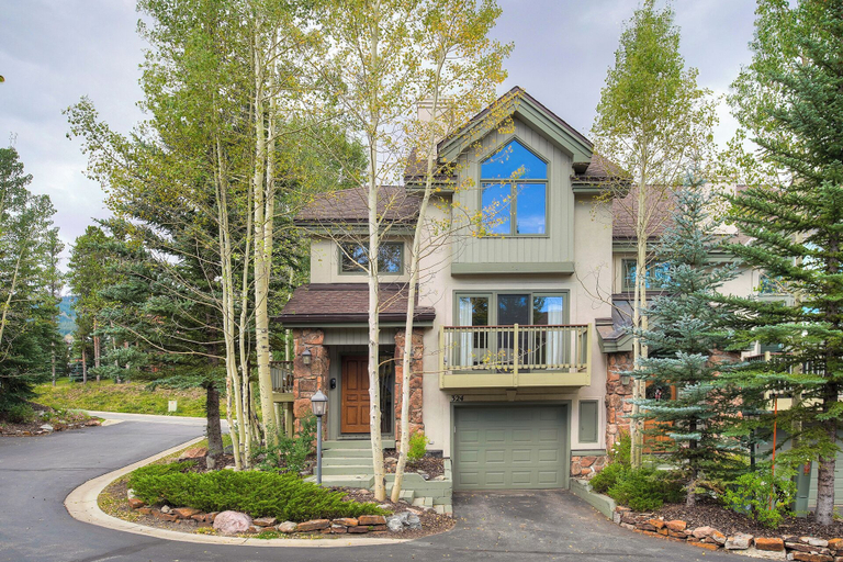 Exterior & Views 2, Highlander 324 Townhome with Private Hot Tub, Summit