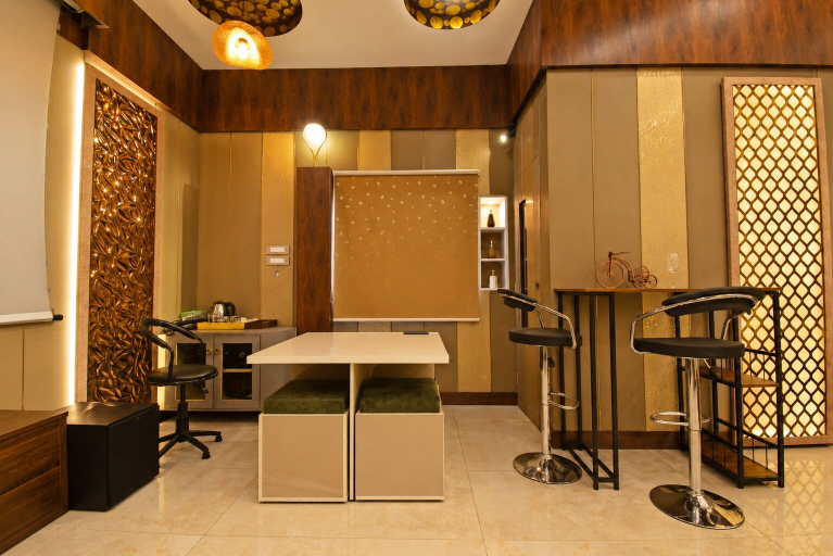 Others 2, Le Majestic Business Class Hotel, Puducherry