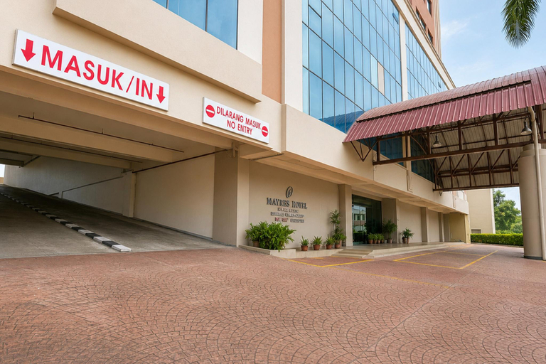 Exterior & Views 2, Mayres Hotel Johor, Kota Tinggi