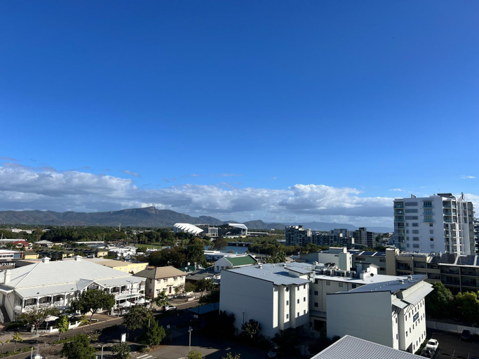 Others 3, Townsville Central Apartments, South Townsville