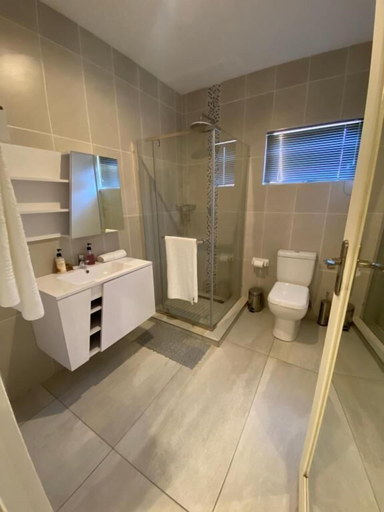Bathroom 5, Khaya Elihle Guest House, Ehlanzeni