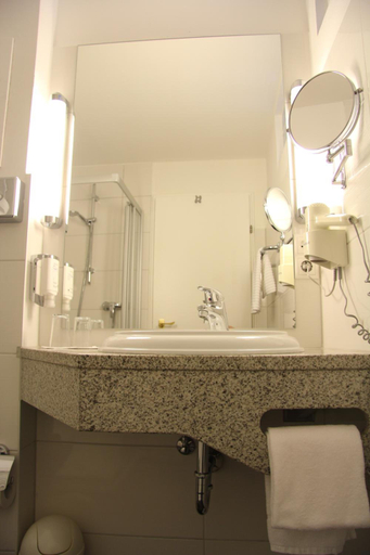Bathroom 4, Krupp, Ahrweiler