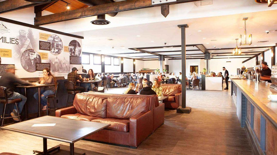 Food & Drinks 5, Invermere Inn & Suites, East Kootenay
