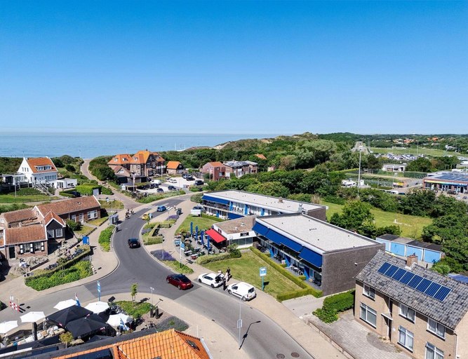 View from property 2, Coastal Escape w/ Sauna, Veere