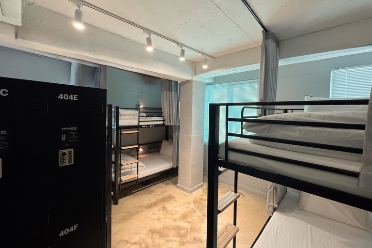 Bedroom 4, Original Backpackers, Jongno