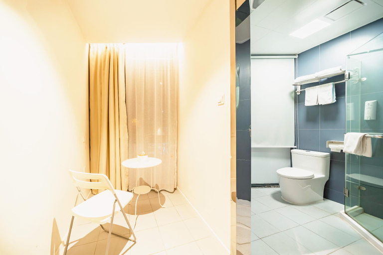 Bathroom, Hanting Hotel Shanghai Jiading New City Baiyin Road, Shanghai