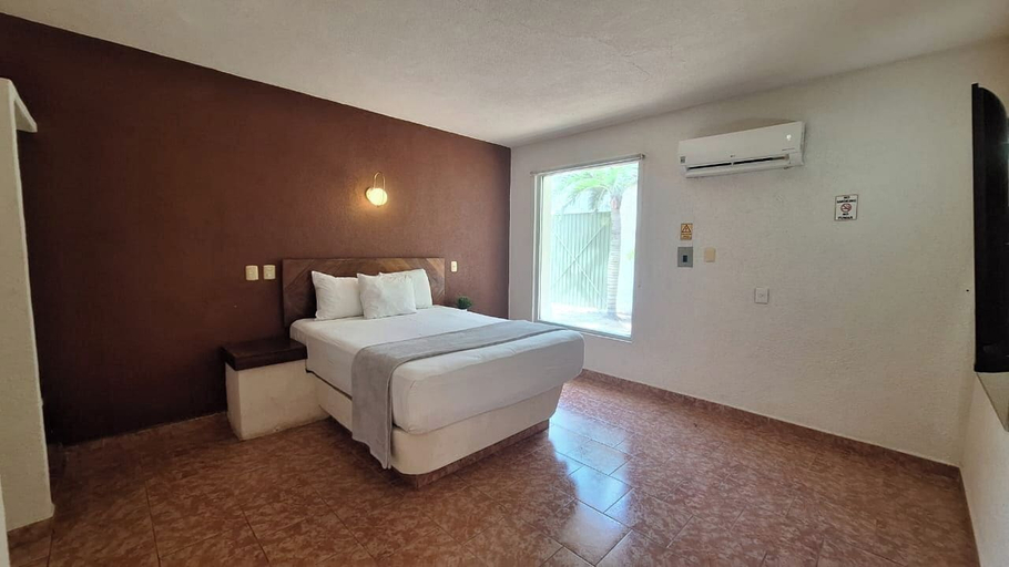 Room 3, Hotel Rolovi Cancun, Isla Mujeres