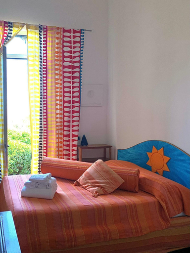 Bedroom 5, Villa The Stone on the Sea, Napoli