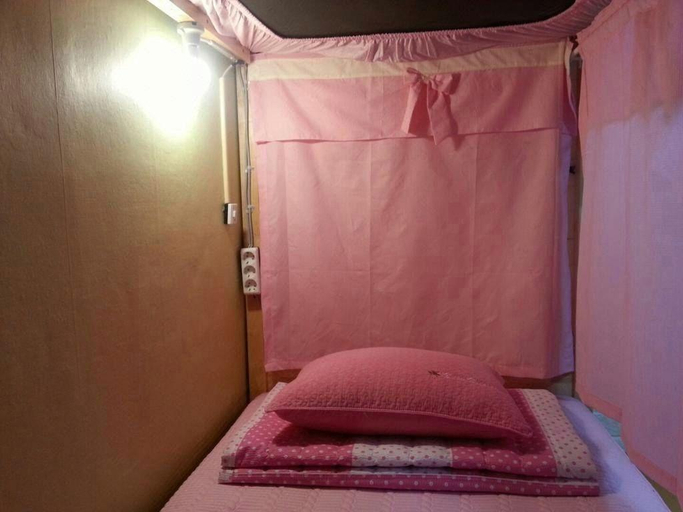 Bedroom 4, Daejeon Guesthouse Sky Garden, Daedeok