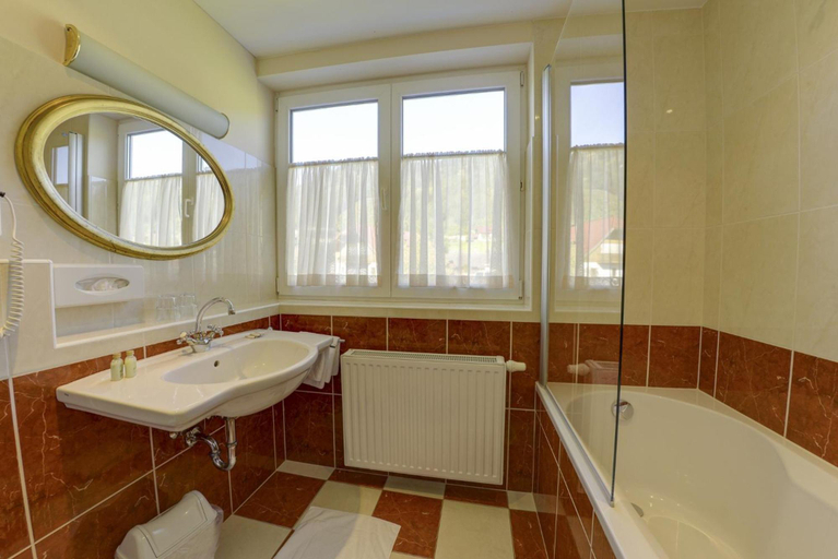 Bathroom 3, Mörisch, Spittal an der Drau