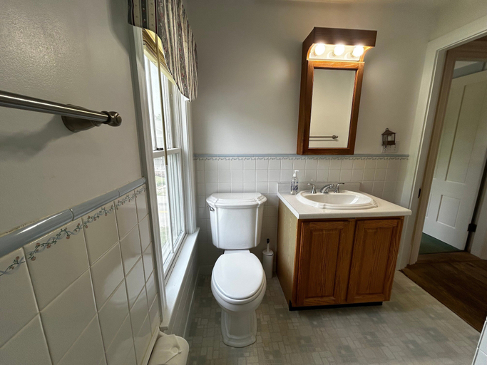 Bathroom 4, One Atlantic 5BR Harbor View Maine Home, Close to Town, Deck, Lincoln