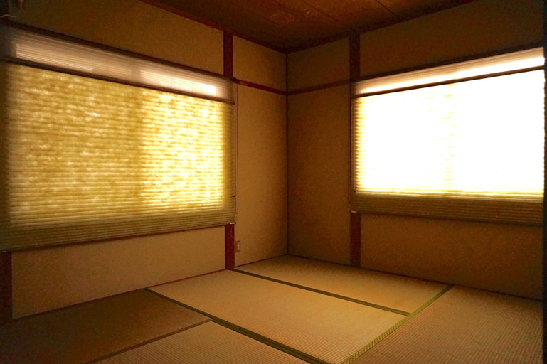 Others 4, Lumiere De Bonnart, Okayama