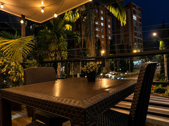Food & Drinks 4, Hotel Laureles Palo Alto, Medellín
