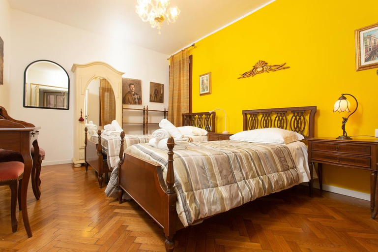 Bedroom 2, Royal Rialto Apartment - Grand Canal View, Venezia